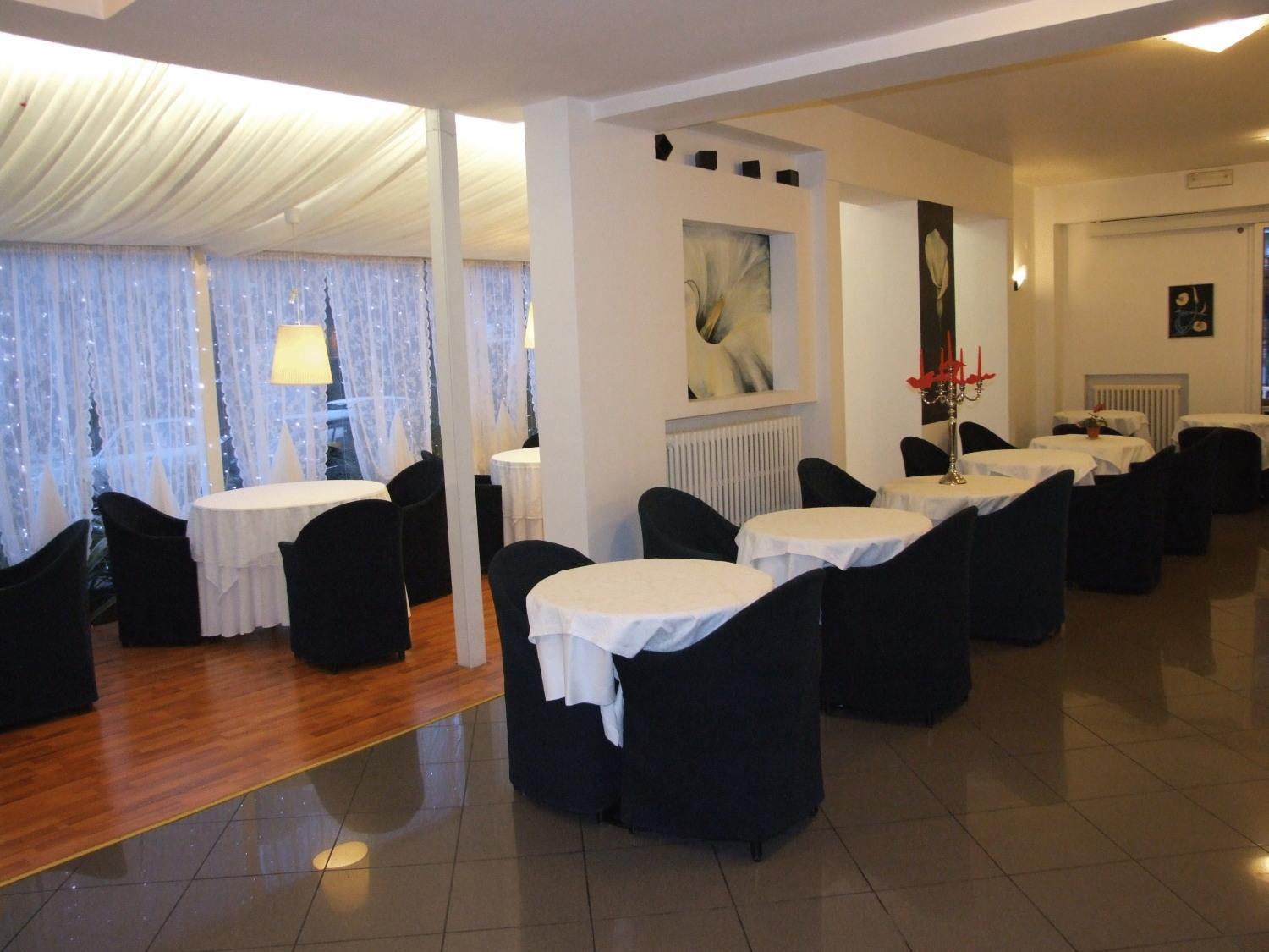 Hotel Mediterraneo Pesaro Exterior foto